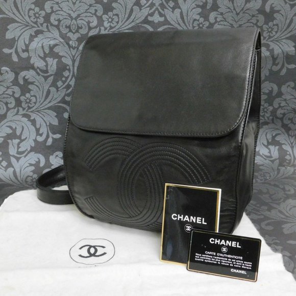 CHANEL Handbags - MINT! CHANEL BLACK LEATHER BACKPACK! RARE!